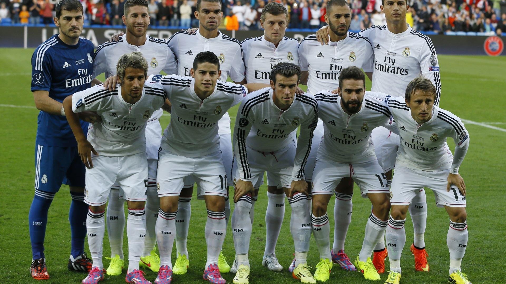 刻苦耐劳：球队的幕后训练日常，足坛训练刻苦球星