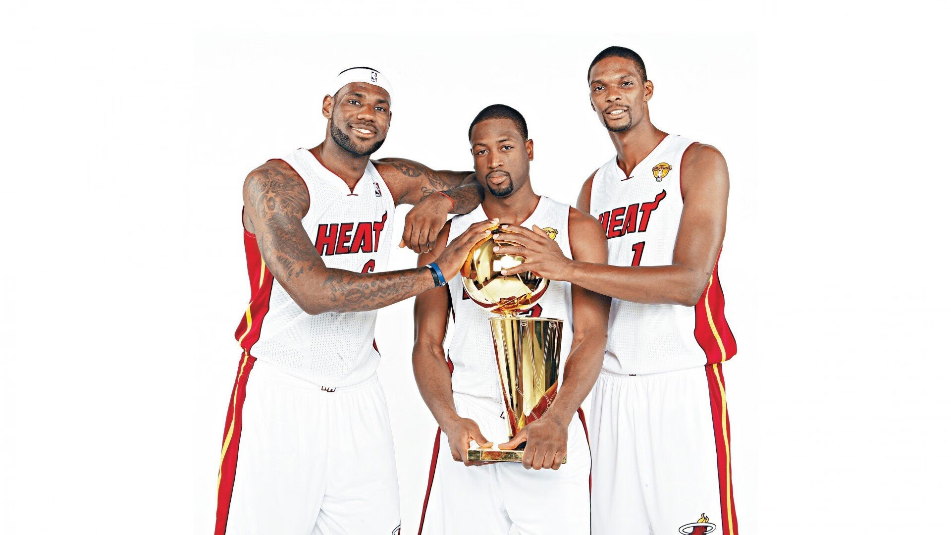 城市体育公园中“篮球+运动+文化”融合空间广受欢迎，体育公园规模